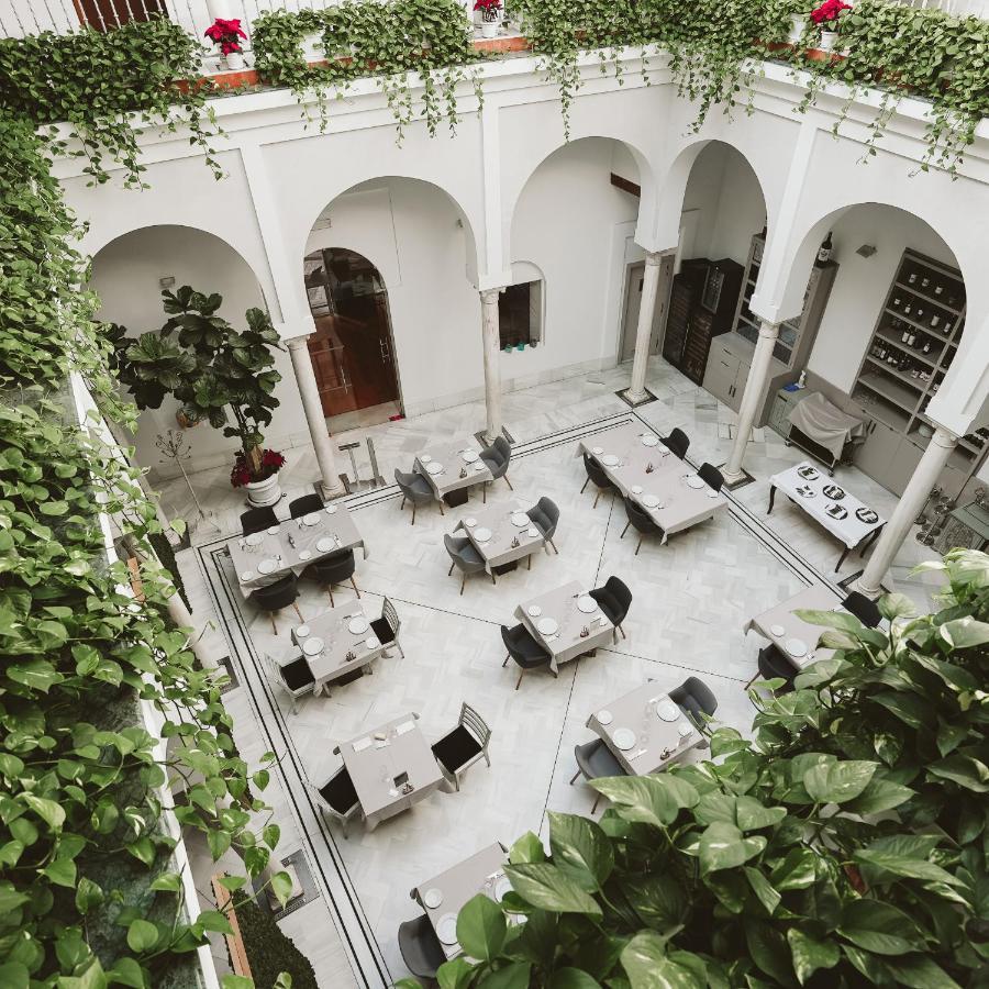 Palacio Pinello (Adults Only) Seville Exterior photo